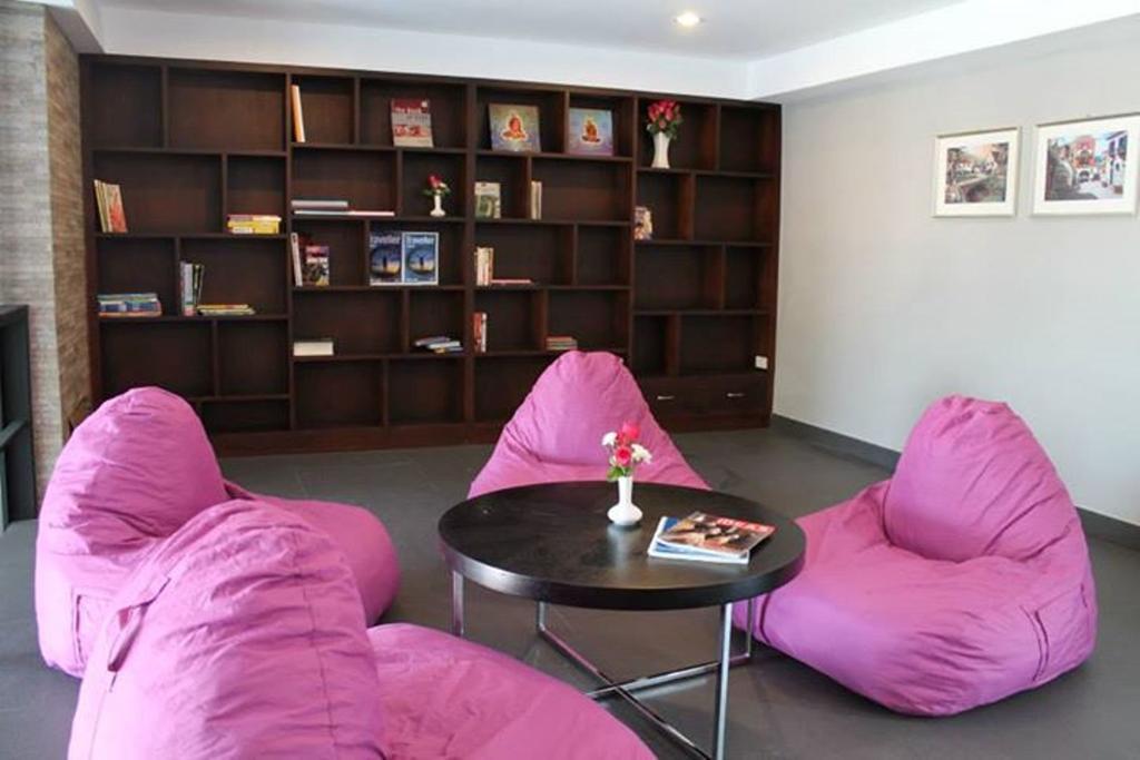 Siwa House Hotel Nong Prue Bagian luar foto