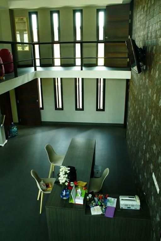Siwa House Hotel Nong Prue Bagian luar foto