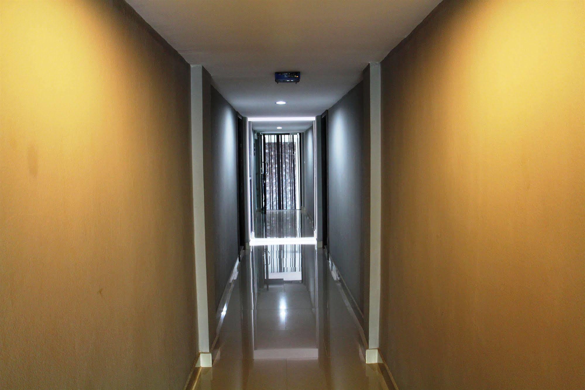 Siwa House Hotel Nong Prue Bagian luar foto